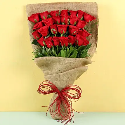 Idyllic Red Roses Bouquet